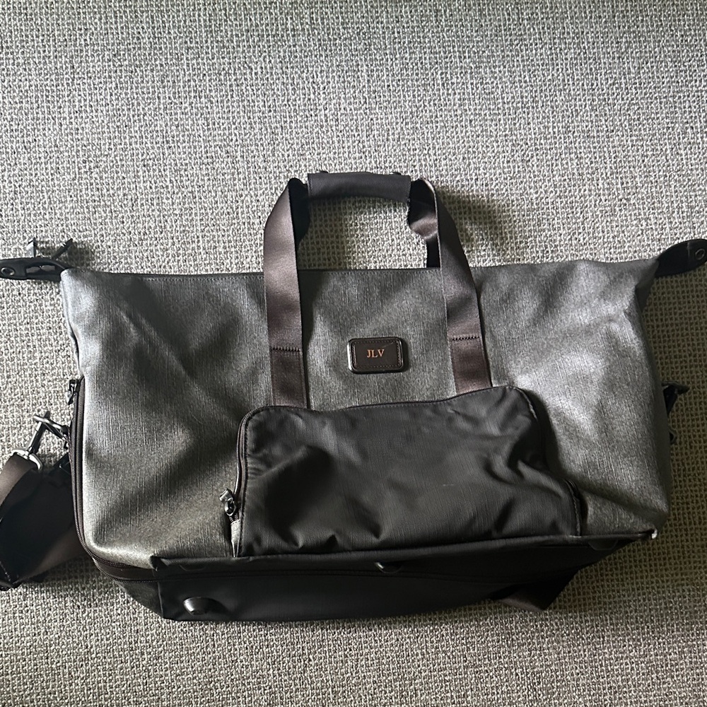 Tumi Alpha 2 double expansion travel satchel Gray